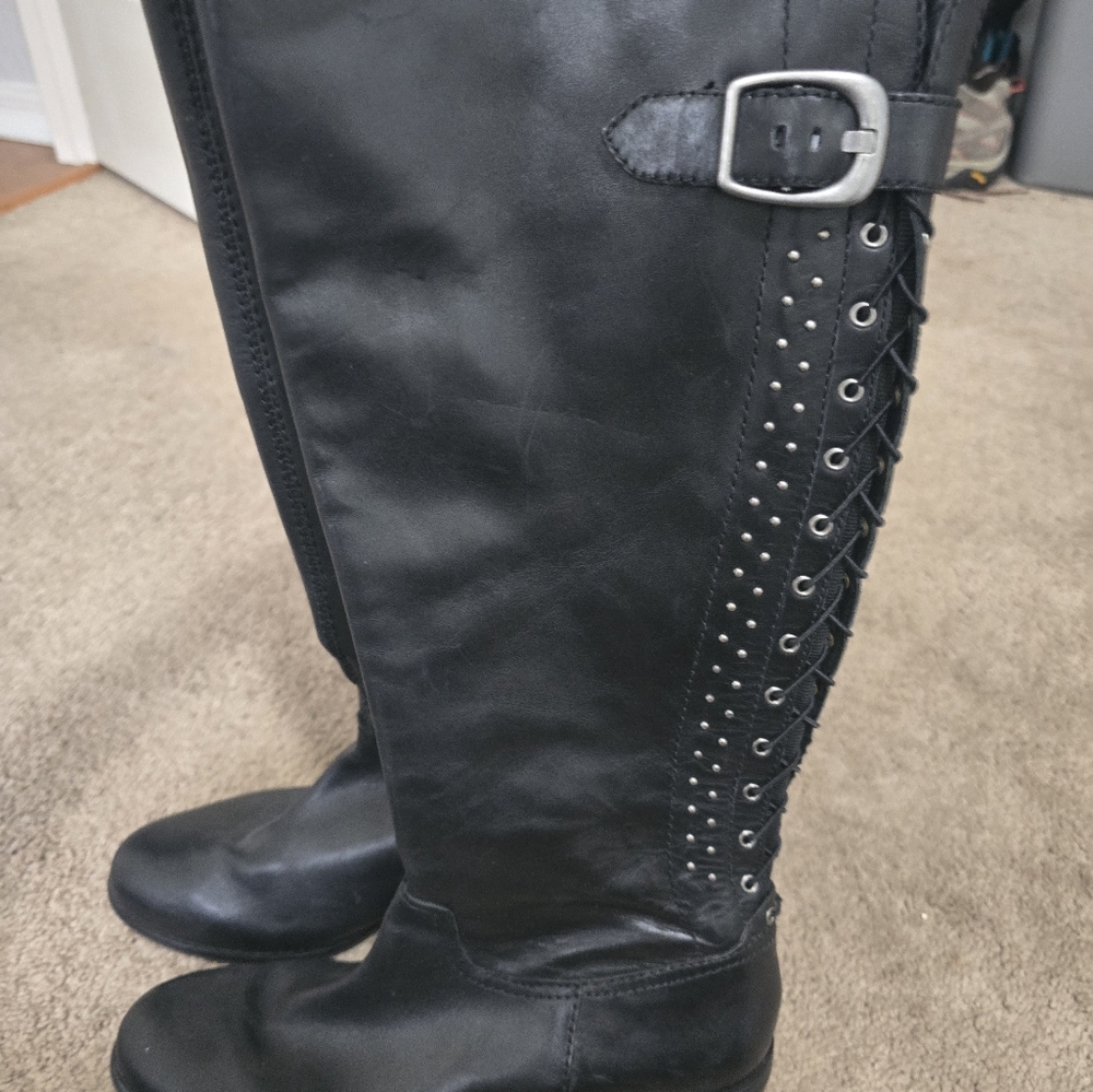 Arturo Chiang Women's sz 9 leather tall boots